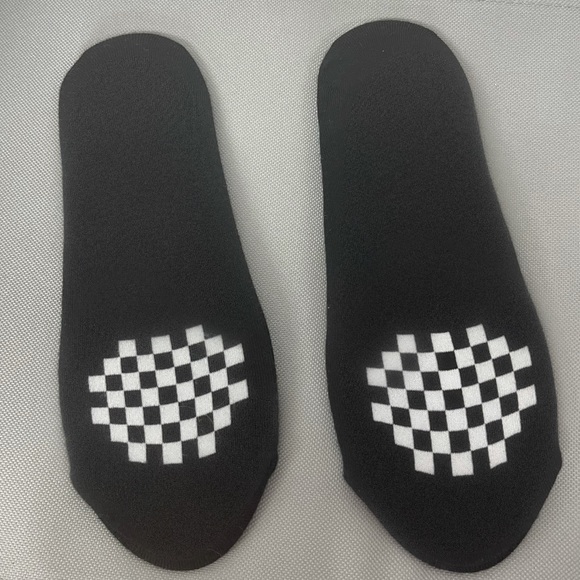 Vans- Women’s black no show socks (2 pack) - Picture 3 of 4